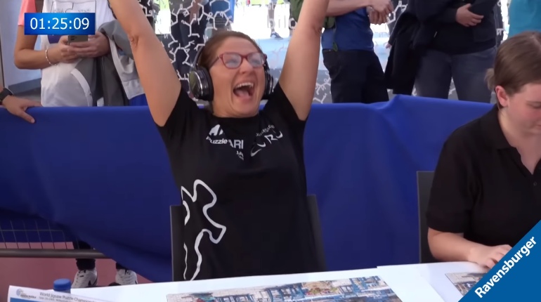 Esultanza Sandra Iorio Mondiale Puzzle 2023