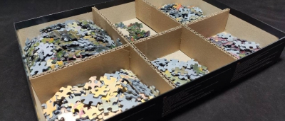 Organizer con la scatola dei puzzle